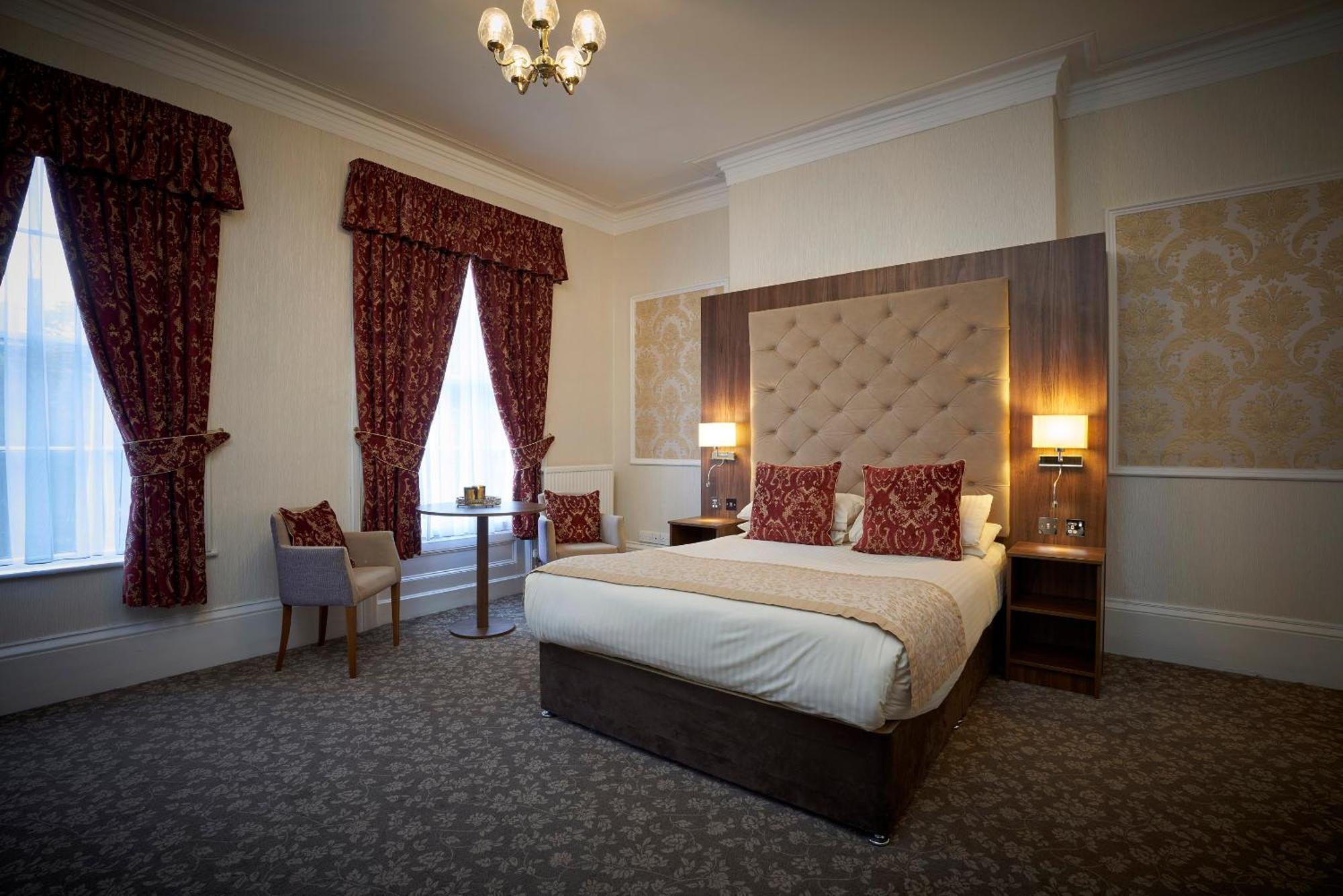 โรงแรมคิงสตั้นเธียเตอร์ Kingston upon Hull ภายนอก รูปภาพ
